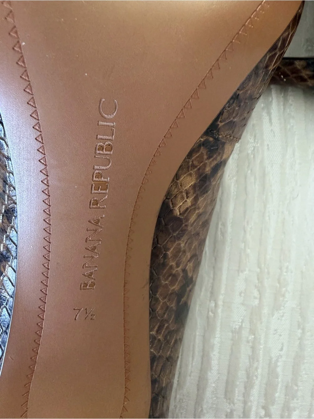 Vintage Banana Republic Brown Snake-Print Pointed Toe Pumps